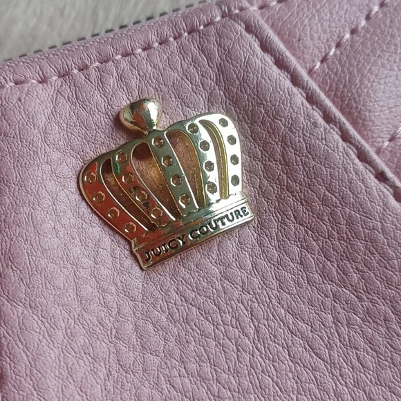 Juicy Couture  Wallet - Picture 2 of 16